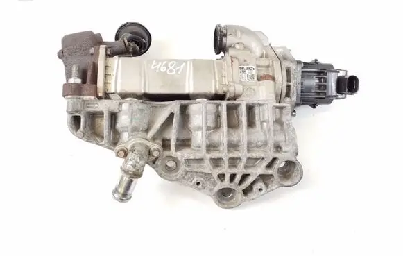Jeep Grand Cherokee EGR valve cooler 68150056AA