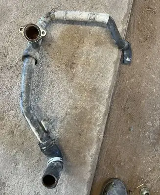 Citroen C5 Engine coolant pipe/hose 9655526080