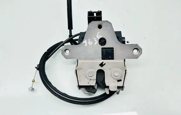 Tailgate/trunk/boot lock/catch/latch