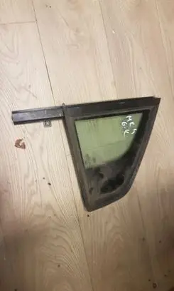 Ford Mondeo MK IV Rear vent window glass 43R001057