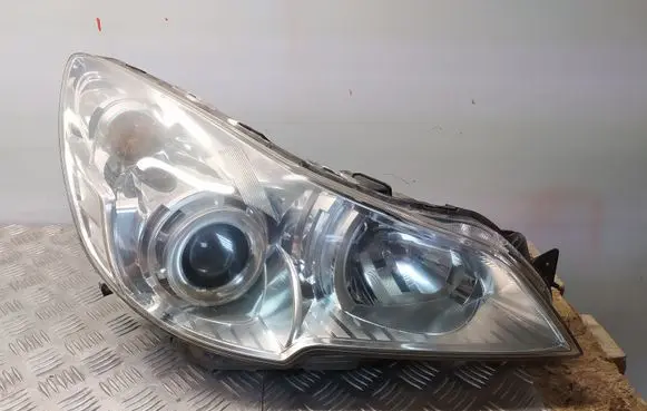 Subaru Legacy Headlight/headlamp 10020064