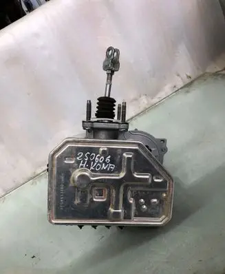 Hyundai Kona II Brake booster 58500df050