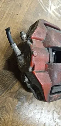 BMW 5 E60 E61 Front brake caliper