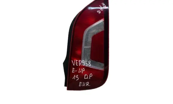 Volkswagen e-Up Rear/tail lights 1S0945096G 1S0945112