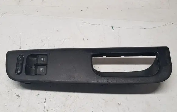 Volkswagen PASSAT B5.5 Electric window control switch