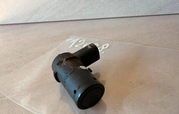 BMW 5 E60 E61 Parking PDC sensor 6989075