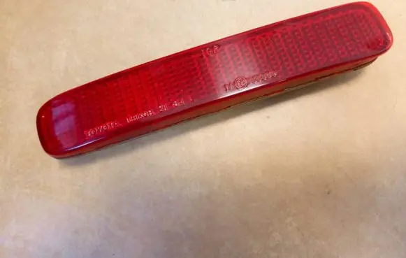 Toyota Corolla Verso AR10 Rear tail light reflector 2154L NE68933