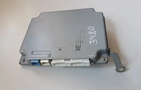Toyota Prius (XW30) Parking PDC control unit/module 8679247110
