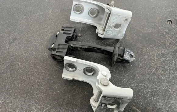 Peugeot Expert Front door hinge set 