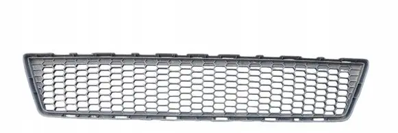 Toyota Verso Front bumper lower grill 53112OF040