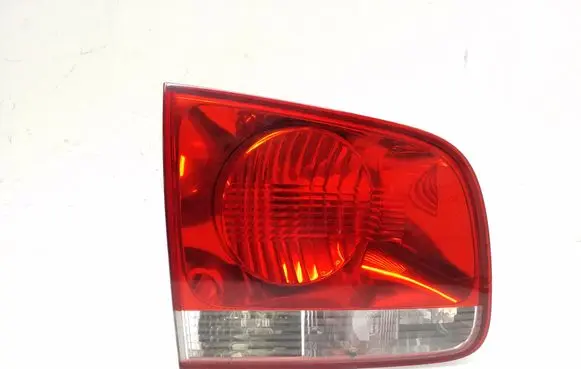 Volkswagen Touareg I Tailgate rear/tail lights 7L6945259