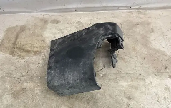 Rear bumper corner part panel trim