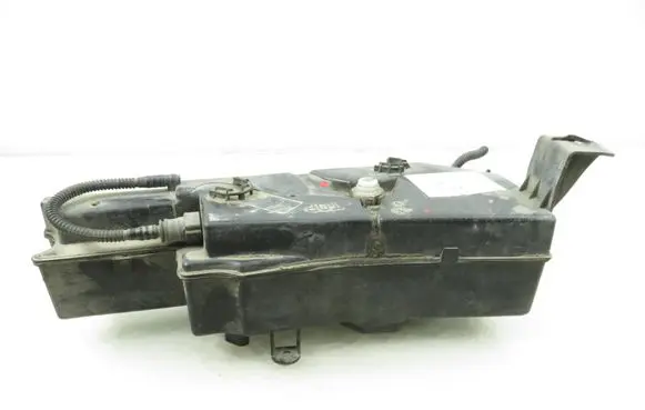 Peugeot 5008 FAP fluid tank 9672052280