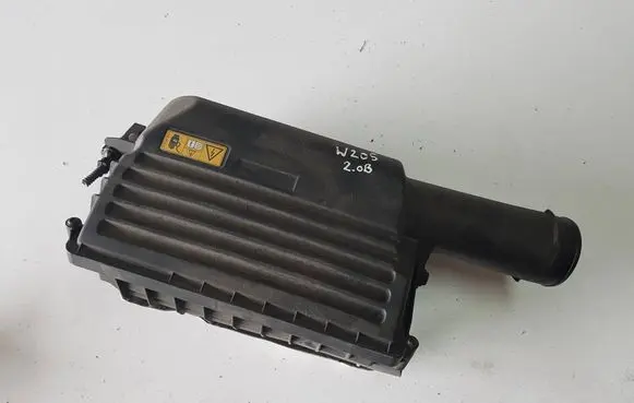 Mercedes-Benz C W205 Air filter box
