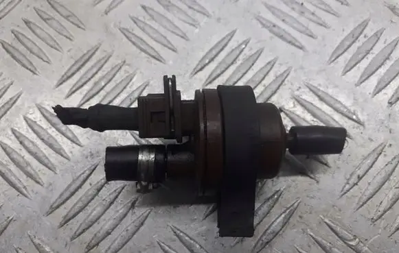 Peugeot 207 Vacuum valve 