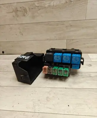 Hyundai Tucson JM Fuse module 914902E000