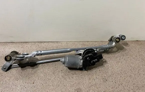 BMW X5 F15 Front wiper linkage and motor 7292653 AE1593003940 729265308