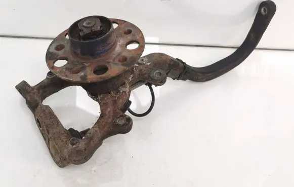 Mercedes-Benz E W211 Front wheel hub spindle knuckle 2115452440
