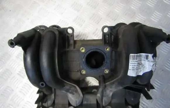 Volkswagen Polo III 6N 6N2 6NF Intake manifold 030129711BP