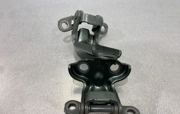 Subaru Forester SJ Rear door hinge set 