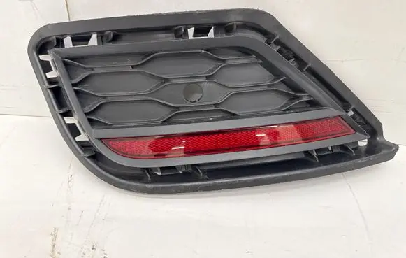 Rear tail light reflector
