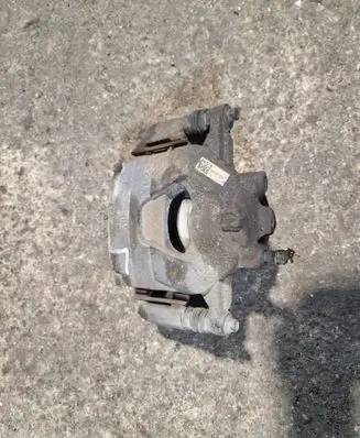 Buick Encore I Rear brake caliper