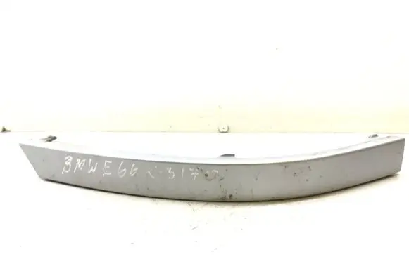 BMW 7 E65 E66 Rear/tail light trim molding 72758411 7155445 K3170