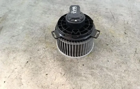 Mazda 3 II Heater fan/blower 8727000860