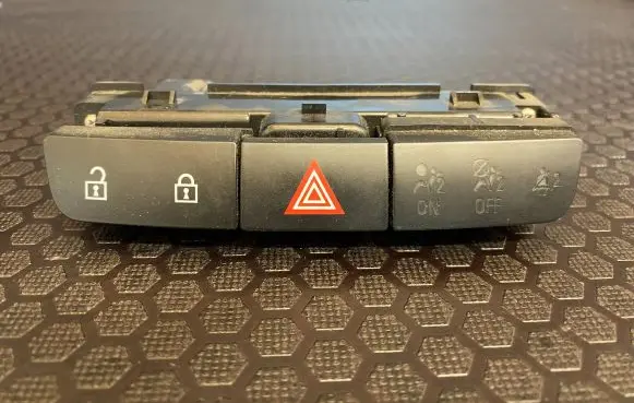 Opel Insignia A Hazard light switch 13324594