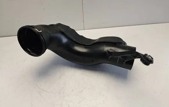Intercooler hose/pipe