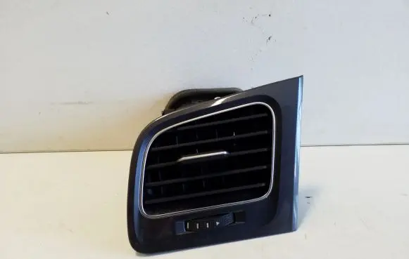 Dashboard side air vent grill/cover trim