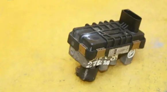 Jaguar S-Type Turbine electric control actuator 6NW009206