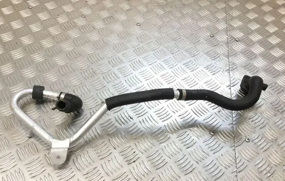 Mercedes-Benz C W205 Engine coolant pipe/hose A2058303102