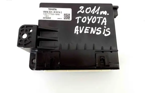 Toyota Avensis T270 Other devices 8865005241