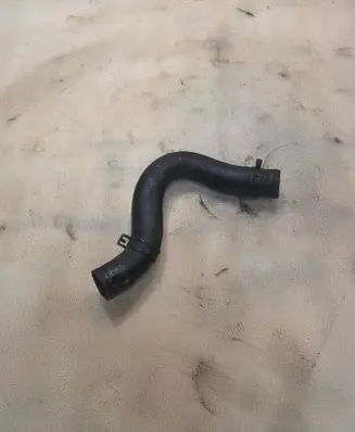 KIA Sportage Engine coolant pipe/hose