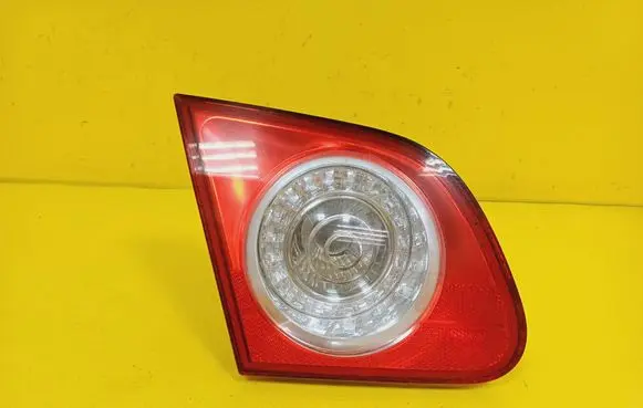 Volkswagen PASSAT B6 Tailgate rear/tail lights 3C5945093D