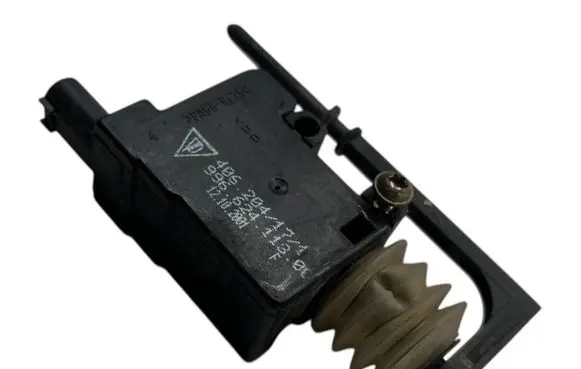 Porsche 911 996 Fuel tank cap lock 99662411300