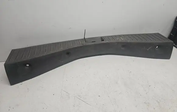 Ford Focus C-MAX Other trunk/boot trim element 3M51R40320AH