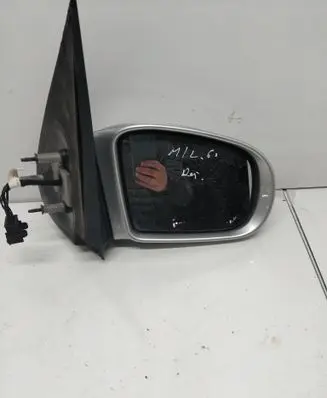 Mercedes-Benz ML W163 Front door electric wing mirror 