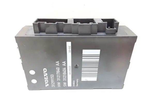 Volvo V70 Tailgate/trunk control unit/module 31299153 31217840