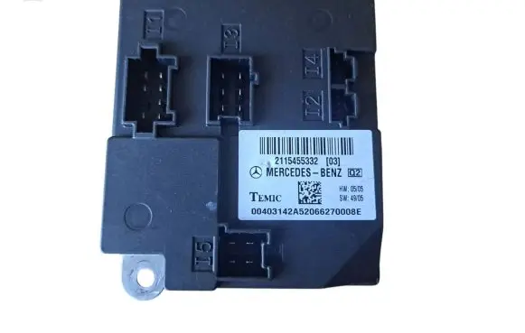 Mercedes-Benz E W211 Comfort/convenience module 2115455332