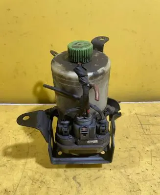 Seat Ibiza III (6L) Power steering pump 6Q1423051BS