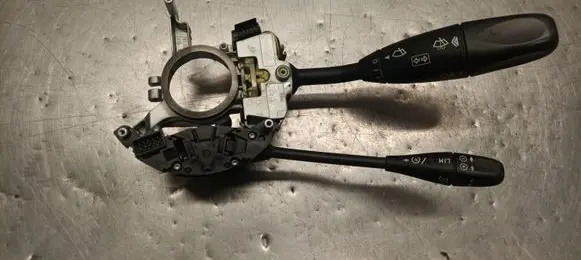 Mercedes-Benz Sprinter W906 Wiper turn signal indicator stalk/switch A9065450110