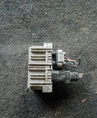 Opel Zafira C Glow plug pre-heat relay