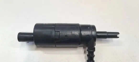Volkswagen PASSAT B5.5 Headlight washer pump 001007