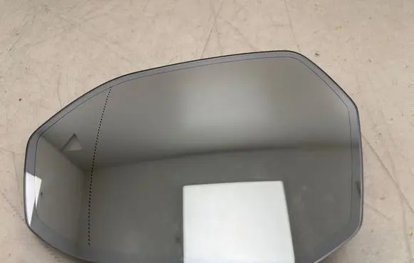 BMW 7 G70 Wing mirror glass 6005327