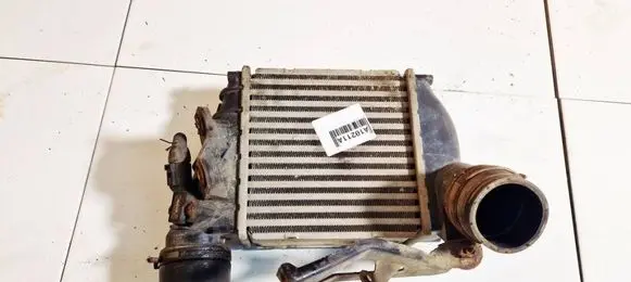 Skoda Octavia Mk1 (1U) Intercooler radiator 1j0145803s 872885ua