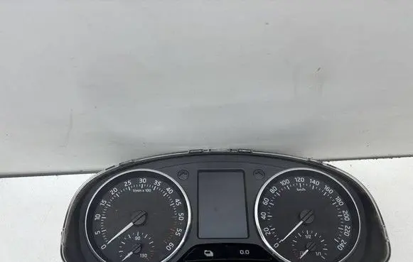 Skoda Rapid (NH) Speedometer (instrument cluster) 5JA920840E