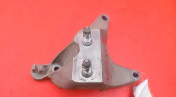 Dacia Sandero Gearbox mounting bracket 112531966R