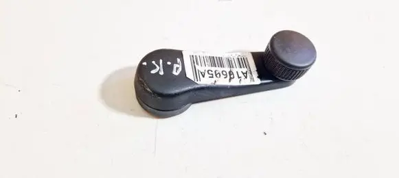 Volkswagen Golf III Front door window winding handle 1h0837581c